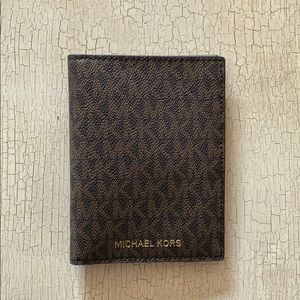 Michael Kors NWT passport wallet